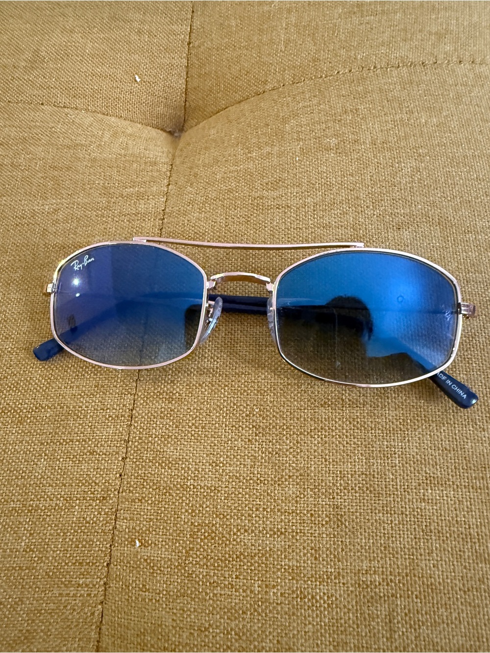 Ray-Ban Blue Lens Rose Gold Frame Aviator Sunglasses